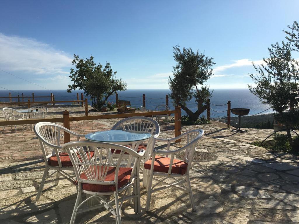 Rahoni Park & Suites Dhërmi 외부 사진
