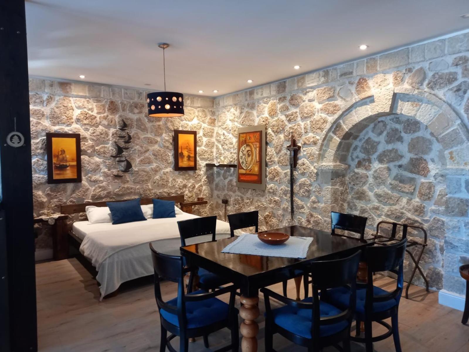 Rahoni Park & Suites Dhërmi 외부 사진