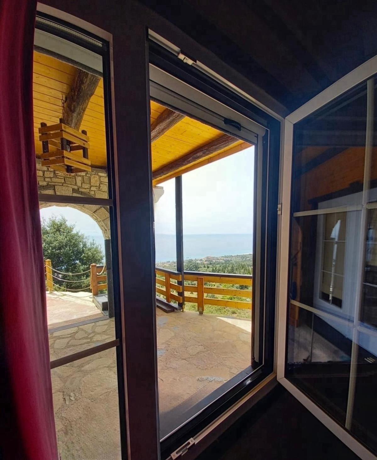 Rahoni Park & Suites Dhërmi 외부 사진