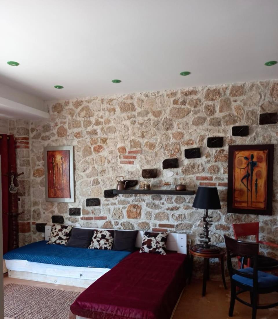 Rahoni Park & Suites Dhërmi 외부 사진