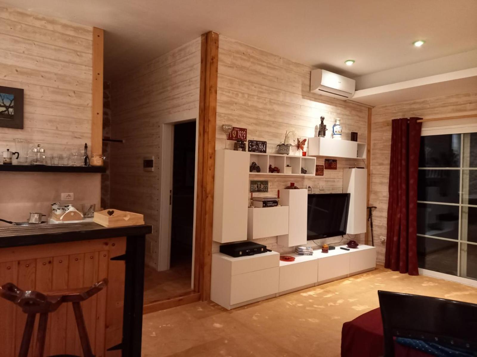Rahoni Park & Suites Dhërmi 외부 사진